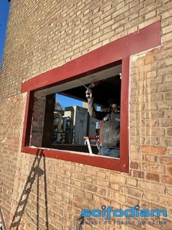 Sciage et renforcement d’ouvertures sur un site industriel à Dunkerque (59)