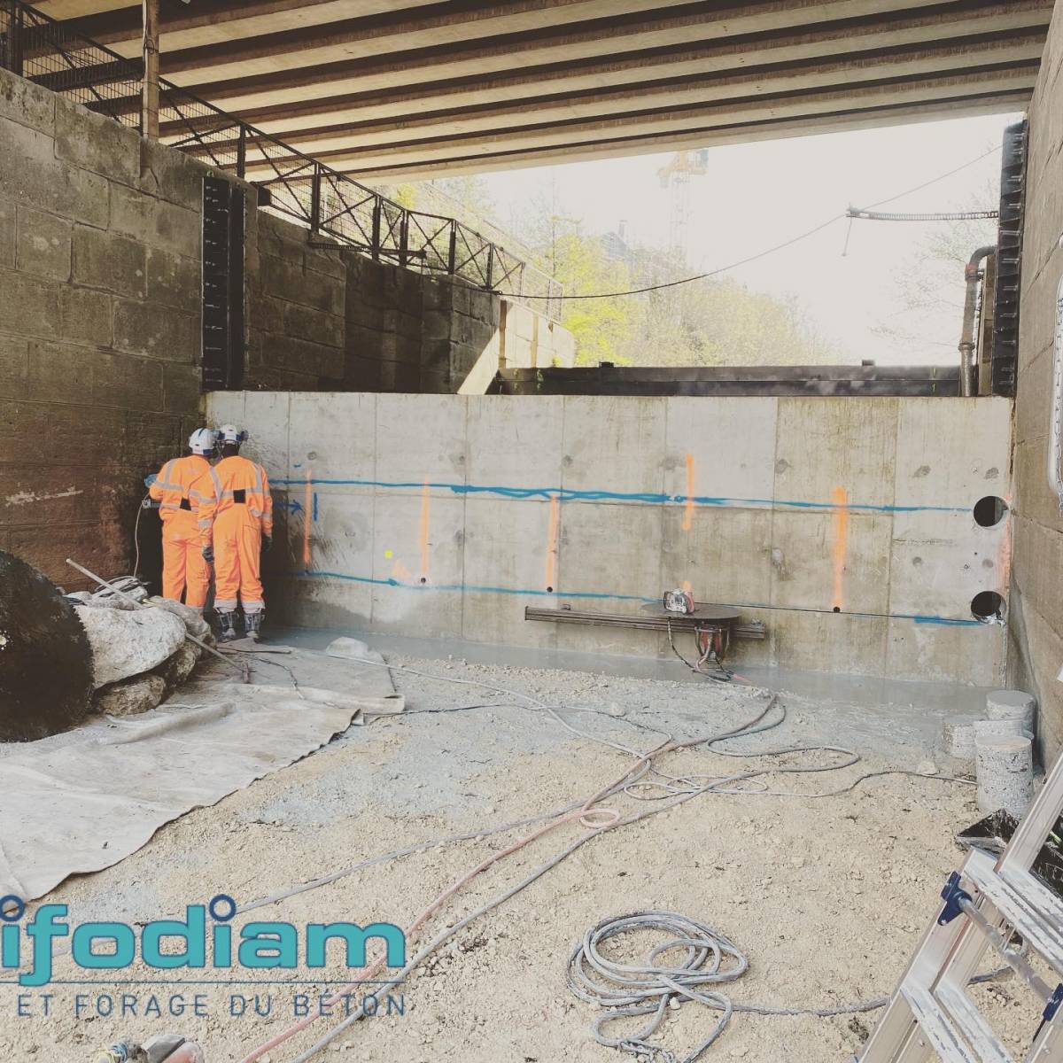 Création d'une passe à poisson sur la Marne pour notre client Léon Grosse