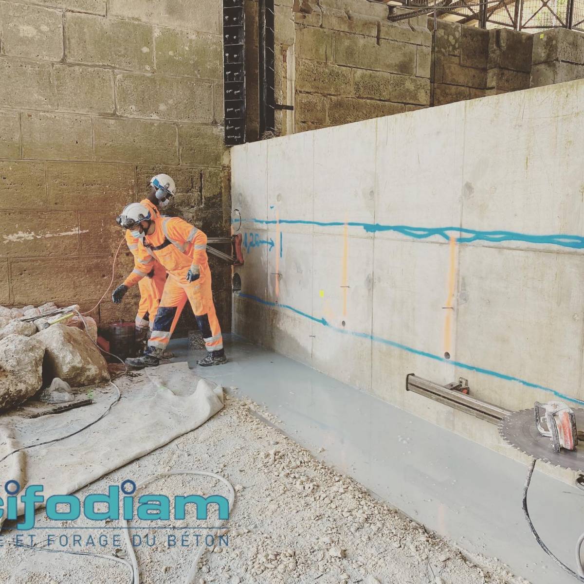 Création d'une passe à poisson sur la Marne pour notre client Léon Grosse