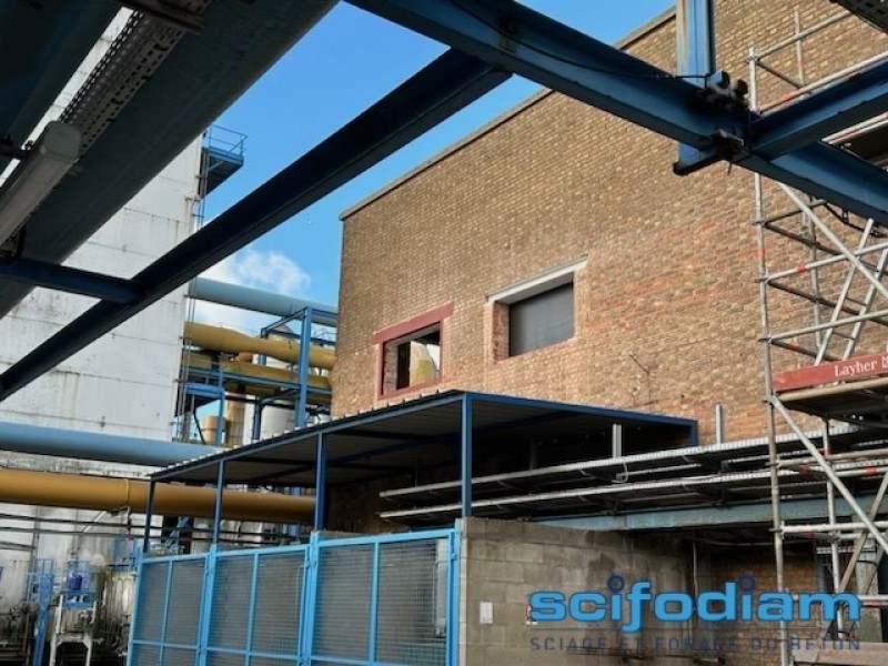 Sciage et renforcement d’ouvertures sur un site industriel à Dunkerque (59)